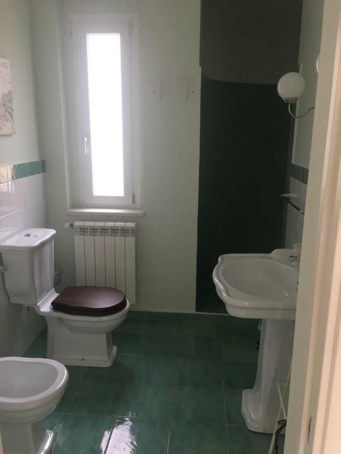 La Bouganville Sapri Eksteriør billede